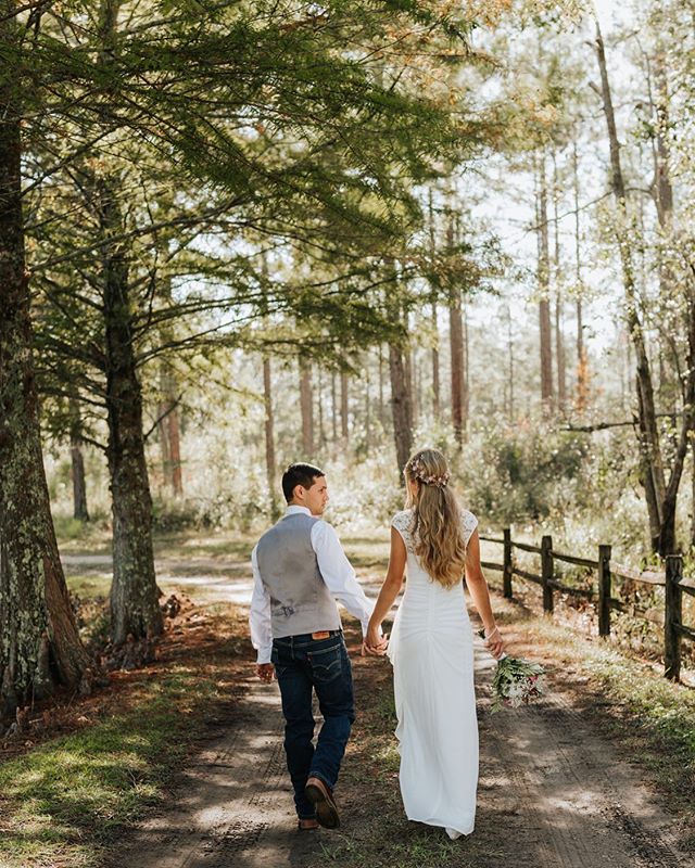 Sneak peek from this beautiful wedding yesterday in Georgia!! 😍